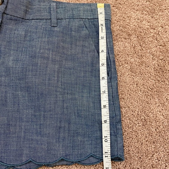 Gap Summer Shorts SCALLOPED HEM - Picture 3 of 12